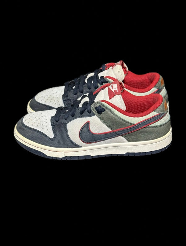 NIKE SB DUNK SUEDE LEATHER