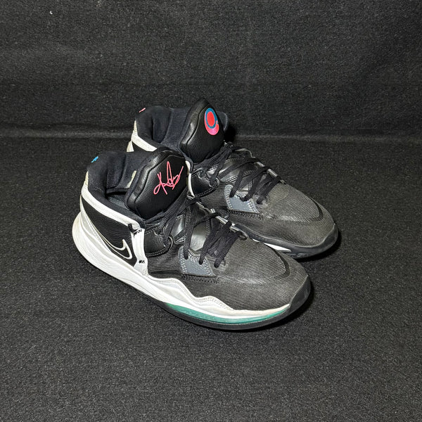 Nike Kyrie Infinity