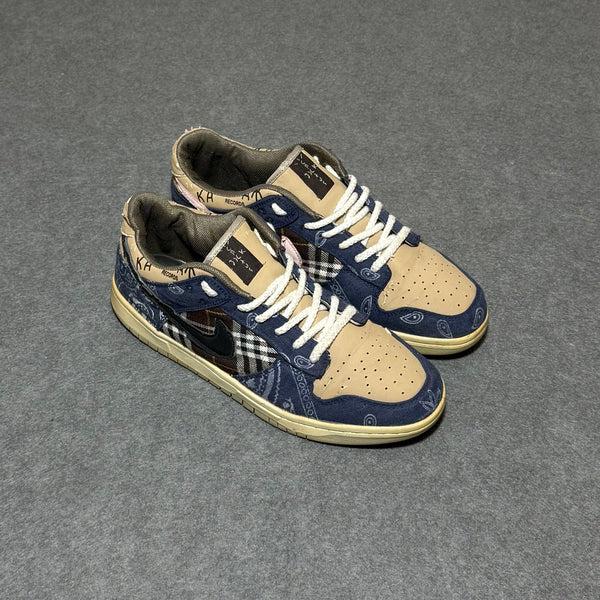 Nike Low Travis Scott