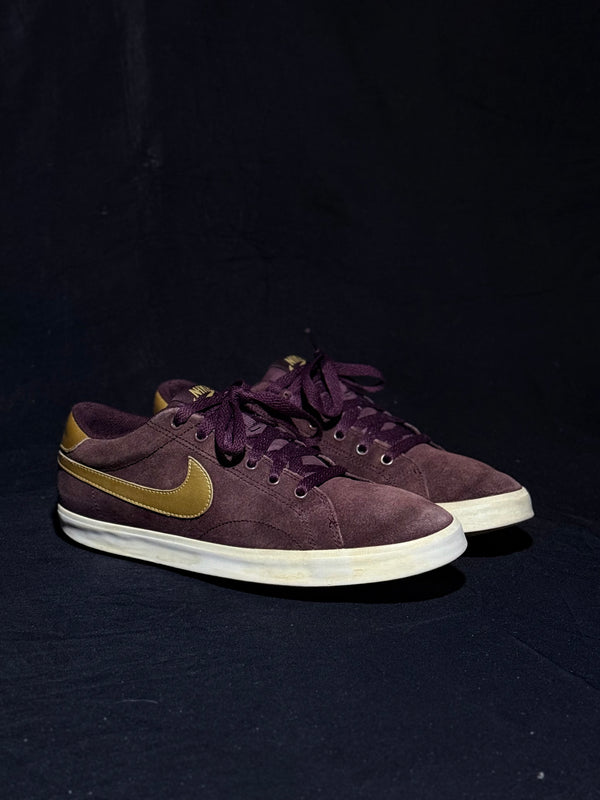 Nike Sneaker