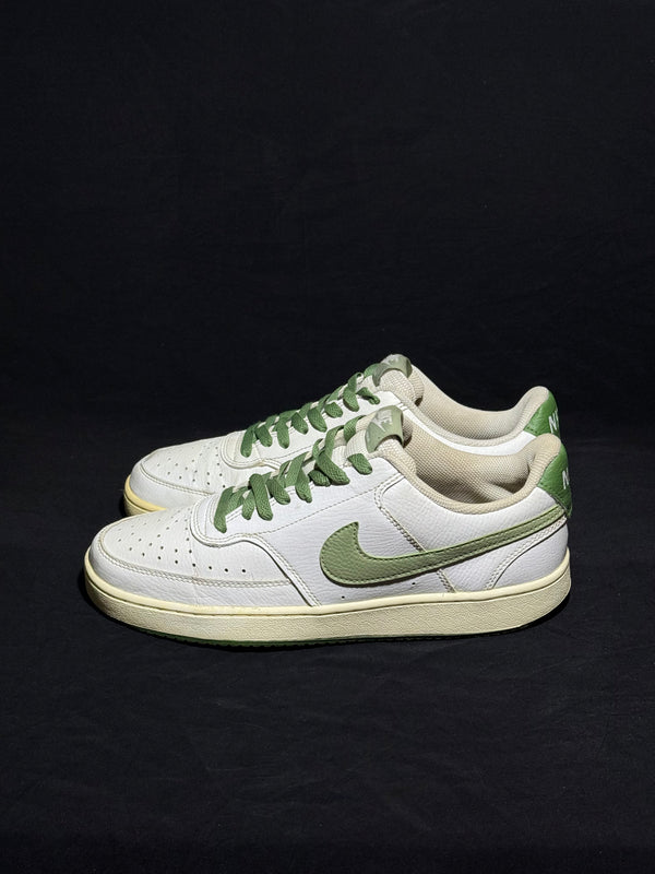 Nike Court Version